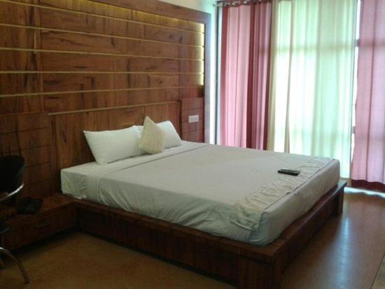 Mak Hotel Bangalore Dış mekan fotoğraf